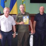 З 24 лютого 2022 року ми всі живемо в іншому світі. Триває війна в Україні. А День Конституції набуває особливого значення для кожного українця.
