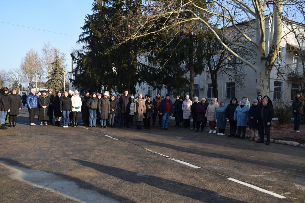 Захід до Дня єднання відбувся сьогодні в Біляївці, біля пам’ятника співцю волі Тарасу Шевченку.