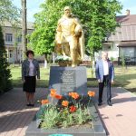 В День пам’яті та перемоги над нацизмом у Другій світовій війні в Біляївській міській територіальній громаді відбулися пам’ятні заходи за загиблими та покладання квітів на знак глибокої шани.