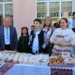 «На крилах любові»: вже вдруге в Біляївському ліцеї №1 імені Володимира Калмика відбувся сімейний фестиваль.