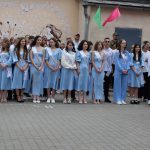 Ось і продзвенів останній дзвоник, який сповістив про закінчення навчального року, про канікули.